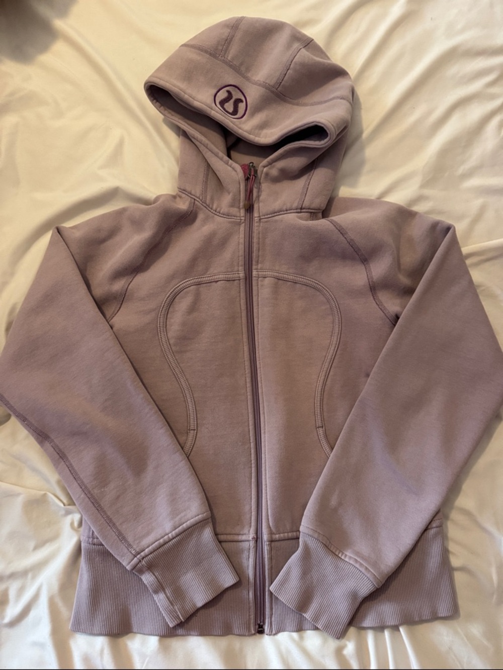 lululemon athletica Dusty Mauve Zip Hoodie - Picture 1 of 3